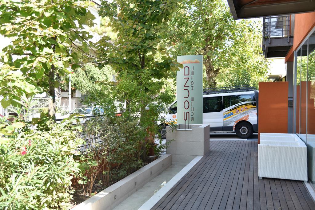 Sound Suite Hotel Riccione Dış mekan fotoğraf